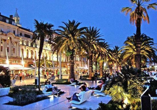 Apartment Luka Split Bagian luar foto
