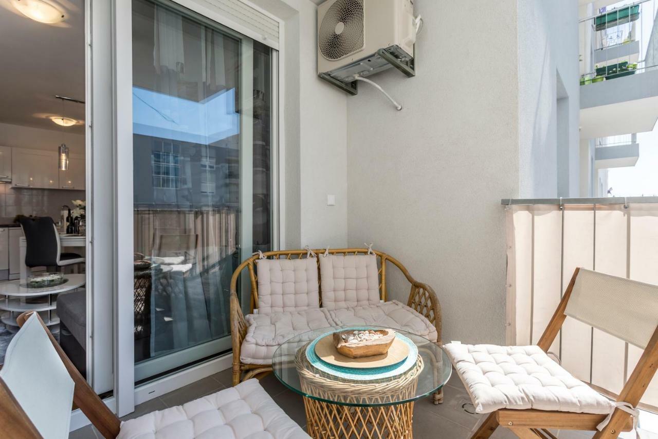 Apartment Luka Split Bagian luar foto